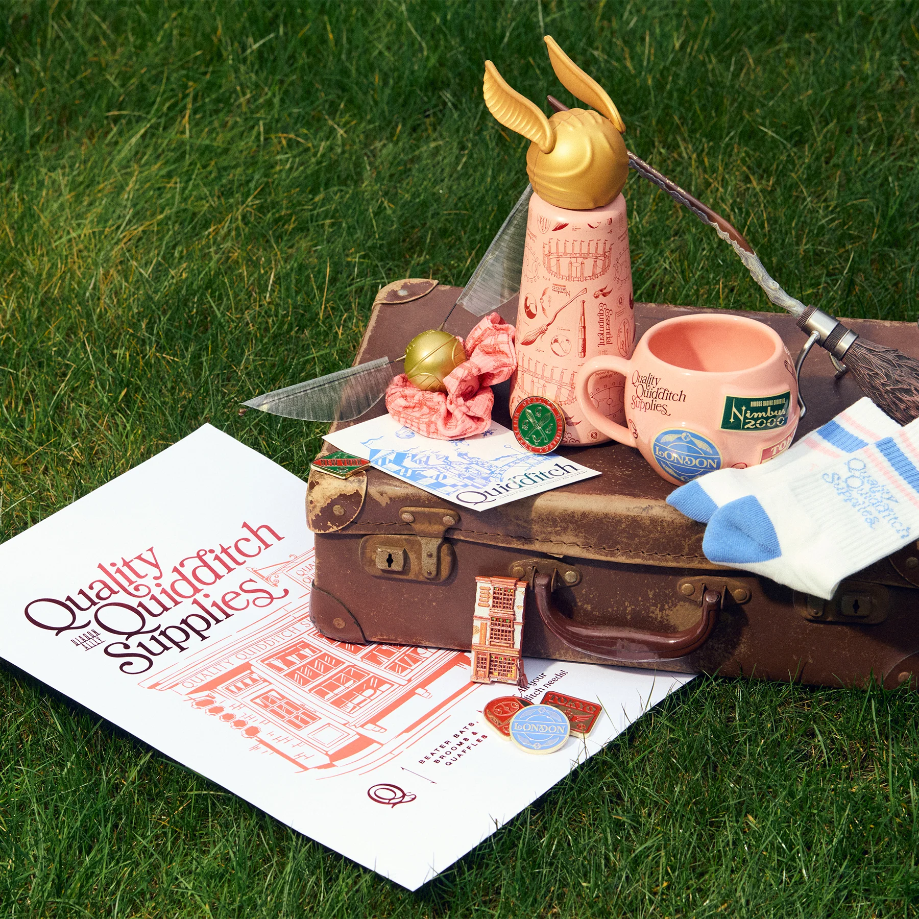 Quidditch Foiled Postcard - Image 4